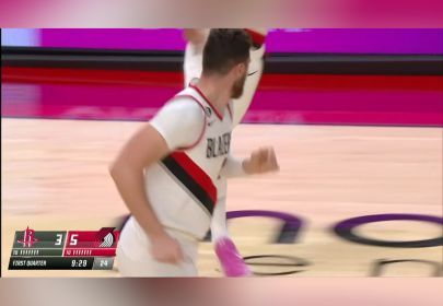 格兰特长传连线 努尔基奇转身勾手稳稳打成